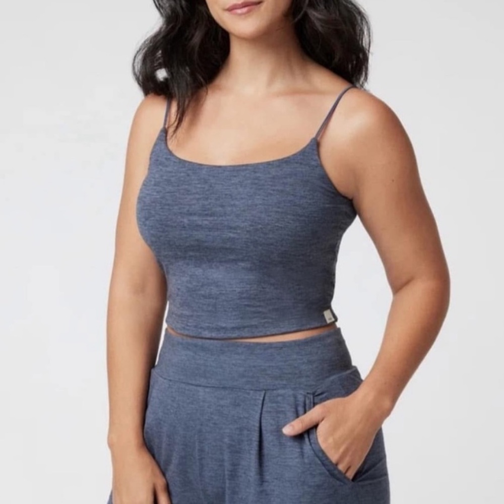 Vuori women’s blue tank top, size S